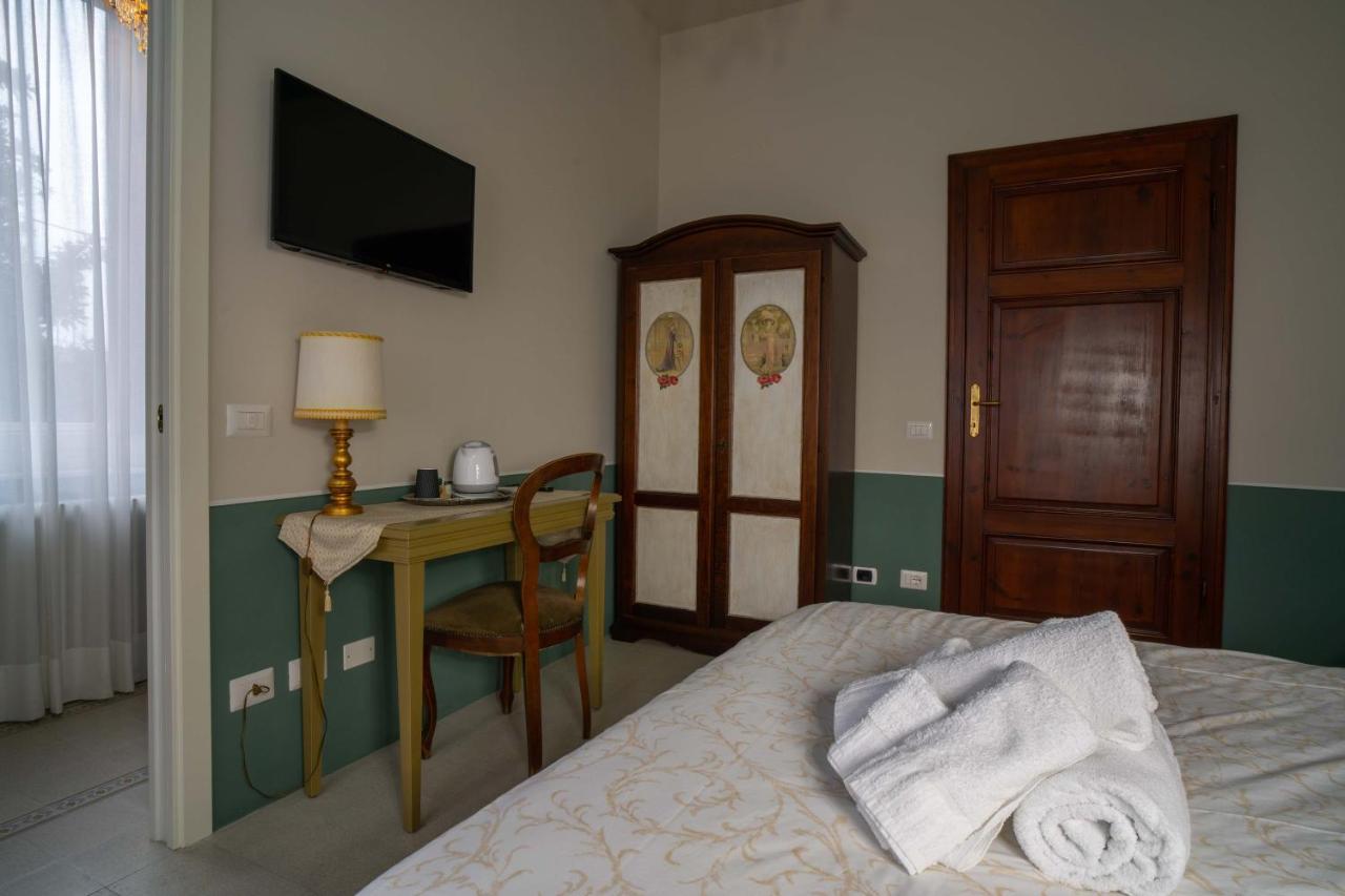 Il Buen Retiro Hotel Lucca Ngoại thất bức ảnh